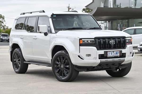 2024 Toyota Landcruiser Prado