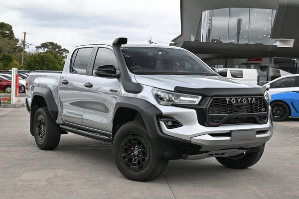 2024 Toyota Hilux